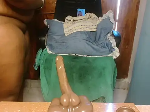 Joysweetness online show from 02-19-26, 05:36