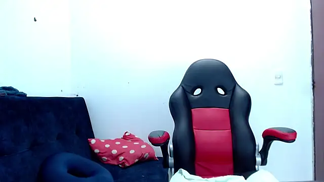 kaira sweet  online show from 03-18-25, 11:19