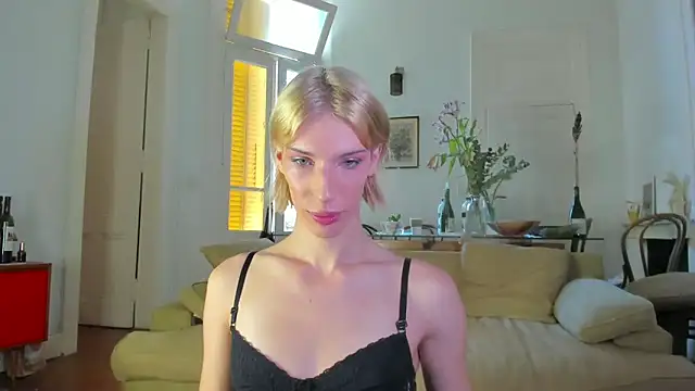 AliceSnowCatt online show from 12-04-25, 04:59