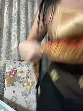 Snapshot of _adelle chatting on 02-01-25, 11:21 adelle online show from 02-01-25, 11:21