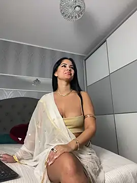 Snapshot of _adelle chatting on 09-27-25, 11:59 adelle online show from 09-27-25, 11:59