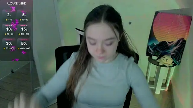 Snapshot of Florence_meow chatting on 03-21-25, 08:06 Florence meow online show from 03-21-25, 08:06