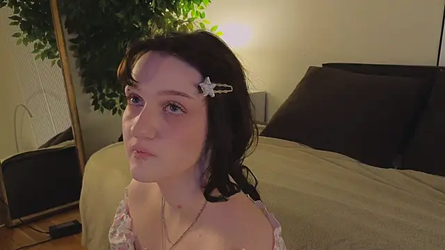 ELLIEJAY online show from 11-16-25, 05:13