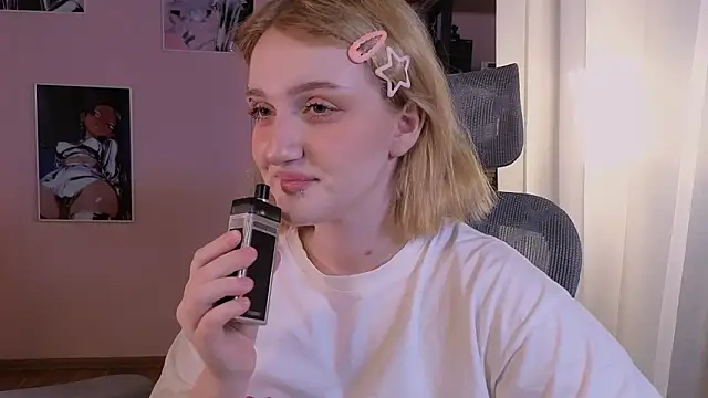 ELLIEJAY online show from 02-03-26, 06:40