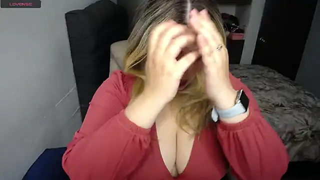 Valentina St online show from 07-11-26, 09:49