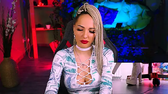 MonicaMaxwel online show from 02-05-25, 11:34