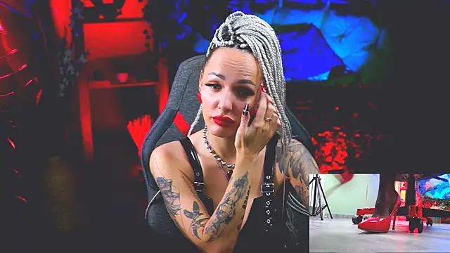 MonicaMaxwel online show from 02-15-25, 12:11