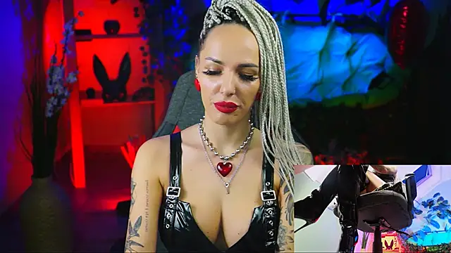 MonicaMaxwel online show from 02-19-25, 03:16