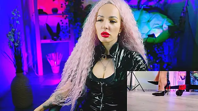 MonicaMaxwel online show from 03-22-25, 11:42