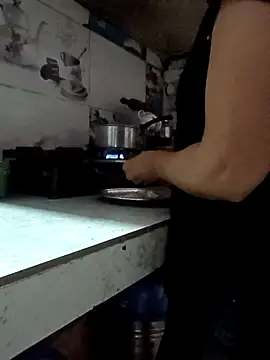 Snapshot of Ankita202 chatting on 11-05-25, 12:32 Ankita202 online show from 11-05-25, 12:32