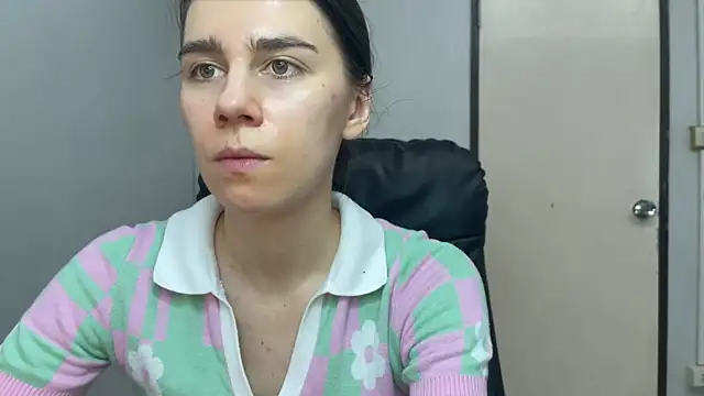 SassyJessi online show from 05-25-26, 04:07