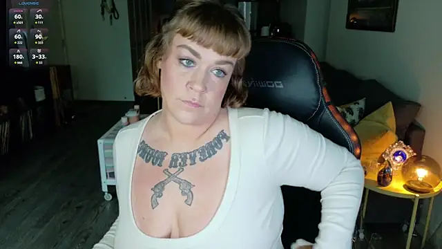 Snapshot of WendyDarling chatting on 10-01-25, 08:15 WendyDarling online show from 10-01-25, 08:15