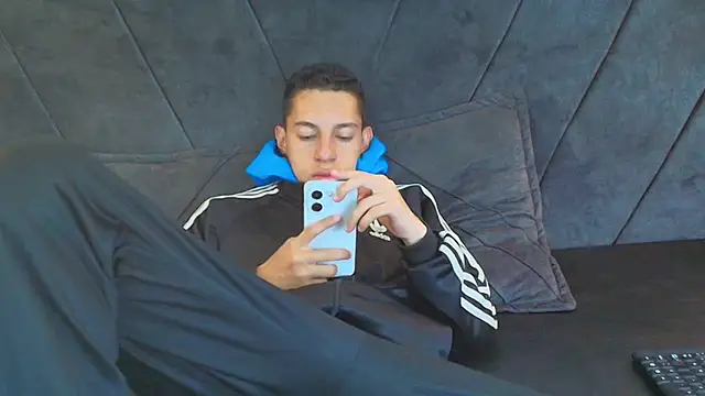 thiago19s online show from 01-13-25, 07:42