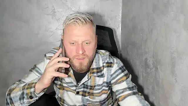 ANGELALEXYNO2024 online show from 02-26-26, 08:13