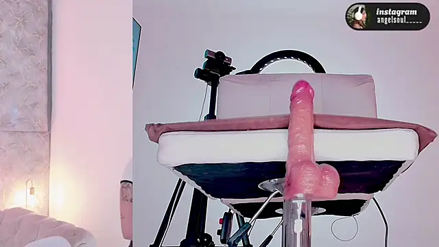 Angelst   online show from 03-05-26, 08:21