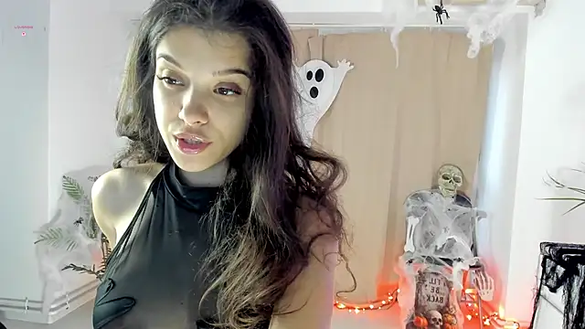 Snapshot of BabyAylin chatting on 10-25-25, 05:37 BabyAylin online show from 10-25-25, 05:37