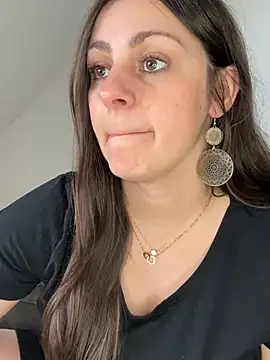 Loella-Rose online show from 03-28-26, 02:27