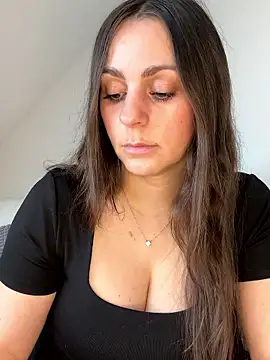 Loella-Rose online show from 04-24-26, 08:28