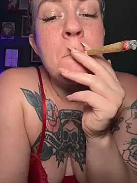 quinnmariexo online show from 07-19-26, 07:17
