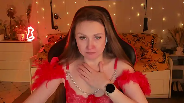 Snapshot of desperatehousewife__ chatting on 11-10-25, 06:07 desperatehousewife online show from 11-10-25, 06:07