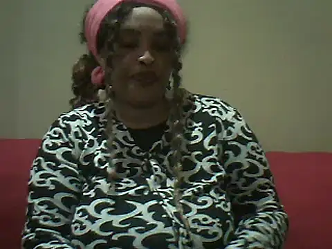 Snapshot of SexxyBoob chatting on 05-20-26, 12:28 SexxyBoob online show from 05-20-26, 12:28