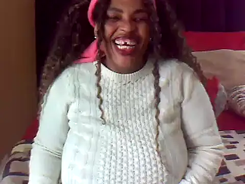 Snapshot of SexxyBoob chatting on 06-01-26, 10:17 SexxyBoob online show from 06-01-26, 10:17