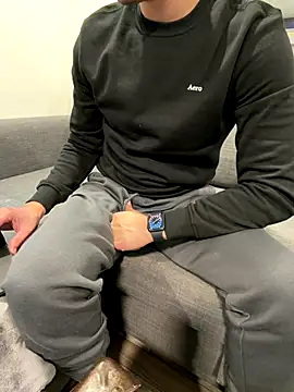 Sex Boy Toy online show from 11-04-25, 06:40