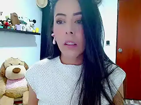 Snapshot of ella_peck chatting on 12-30-24, 12:22 ella peck online show from 12-30-24, 12:22