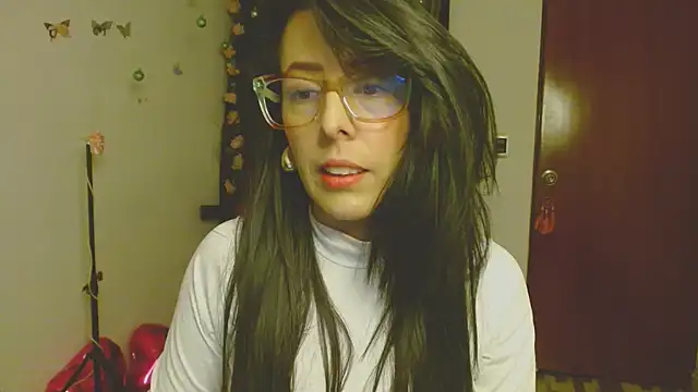 Snapshot of ella_peck chatting on 01-07-26, 04:04 ella peck online show from 01-07-26, 04:04