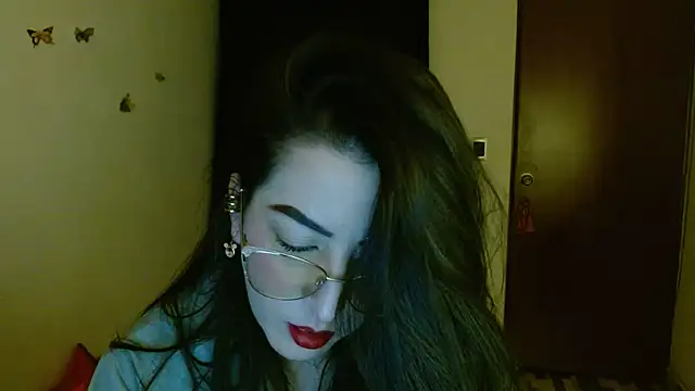 Snapshot of ella_peck chatting on 07-01-26, 03:52 ella peck online show from 07-01-26, 03:52