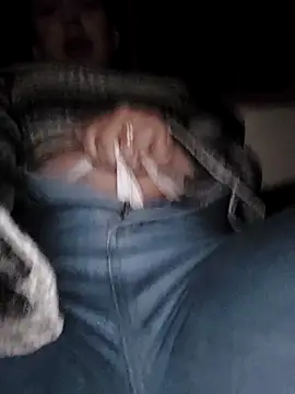 Snapshot of Sophie-hatter chatting on 02-14-25, 10:58 Sophie-hatter online show from 02-14-25, 10:58