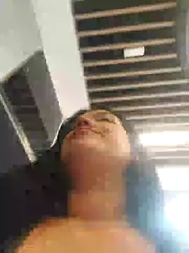 Snapshot of Sophie-hatter chatting on 02-20-25, 06:35 Sophie-hatter online show from 02-20-25, 06:35