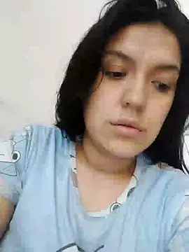 Snapshot of Sophie-hatter chatting on 03-09-25, 04:22 Sophie-hatter online show from 03-09-25, 04:22