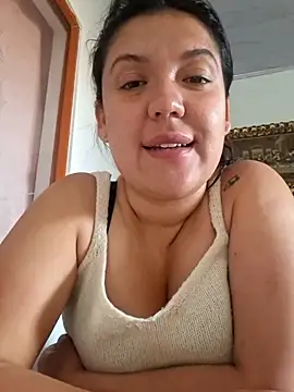 Sophie-hatter online show from 06-15-26, 03:36