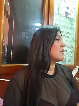 Sophie-hatter online show from 06-19-26, 01:37