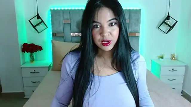 Snapshot of sofia_burman chatting on 03-12-26, 01:12 sofia burman online show from 03-12-26, 01:12