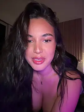 Snapshot of Lizhush_ chatting on 03-20-25, 05:58 Lizhush online show from 03-20-25, 05:58