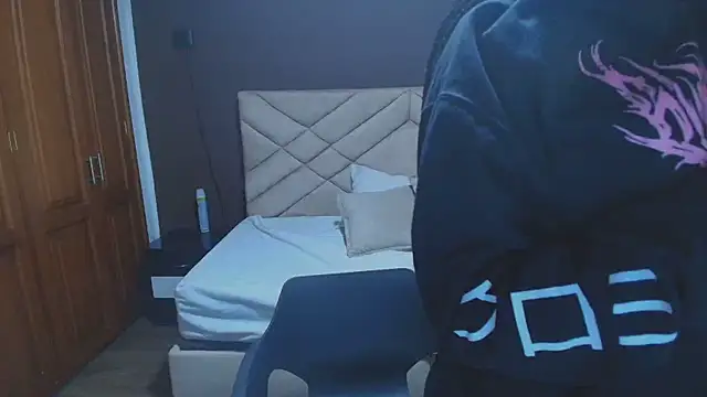 Raquel jones online show from 11-21-25, 11:42