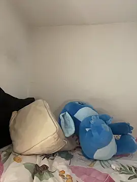 Raquel jones online show from 12-19-25, 09:11