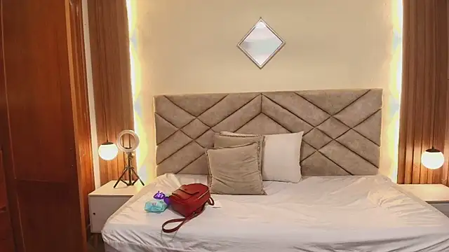 Raquel jones online show from 03-21-26, 11:59