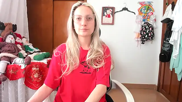 Snapshot of Adele_johnsonn1 chatting on 12-01-25, 04:01 Adele johnsonn1 online show from 12-01-25, 04:01