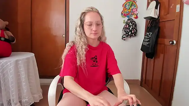 Adele johnsonn1 online show from 07-28-26, 04:27