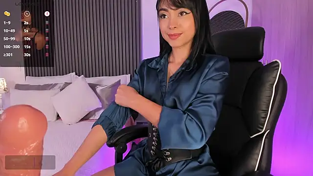 emilyruiz1 online show from 02-24-25, 03:20