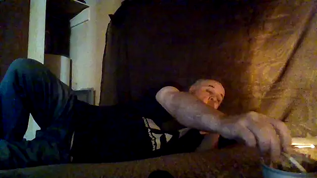 Nightshade7712 online show from 09-23-25, 03:04