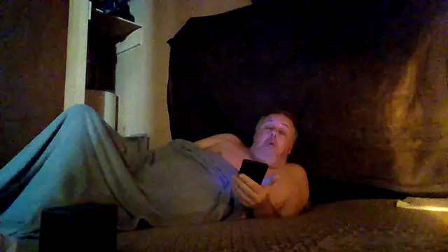 Nightshade7712 online show from 10-25-25, 11:51