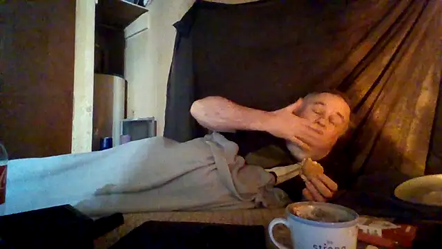 Nightshade7712 online show from 02-06-26, 05:49