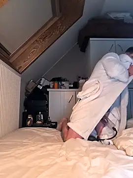 Snapshot of Vekie_007 chatting on 11-16-25, 09:20 Vekie 007 online show from 11-16-25, 09:20