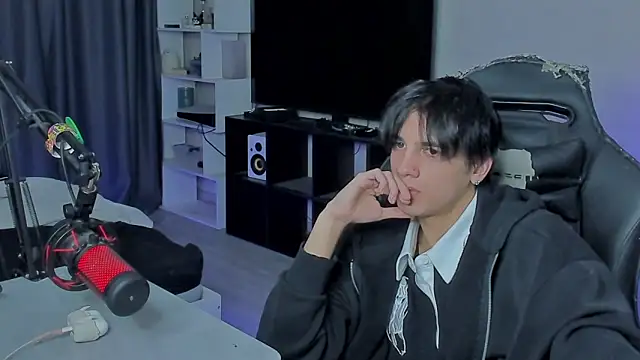 MarkBrowniii online show from 10-06-25, 12:41