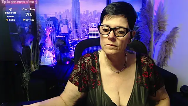 ninarandmann online show from 06-14-26, 03:58