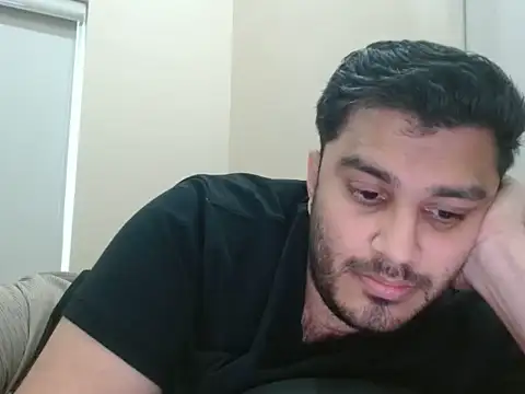 Snapshot of robintoit chatting on 06-30-26, 03:29 robintoit online show from 06-30-26, 03:29